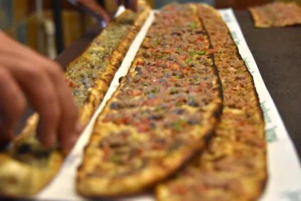 Etli Ekmek, 800 Yıldır Konya’da Üretiliyor Son Dakika