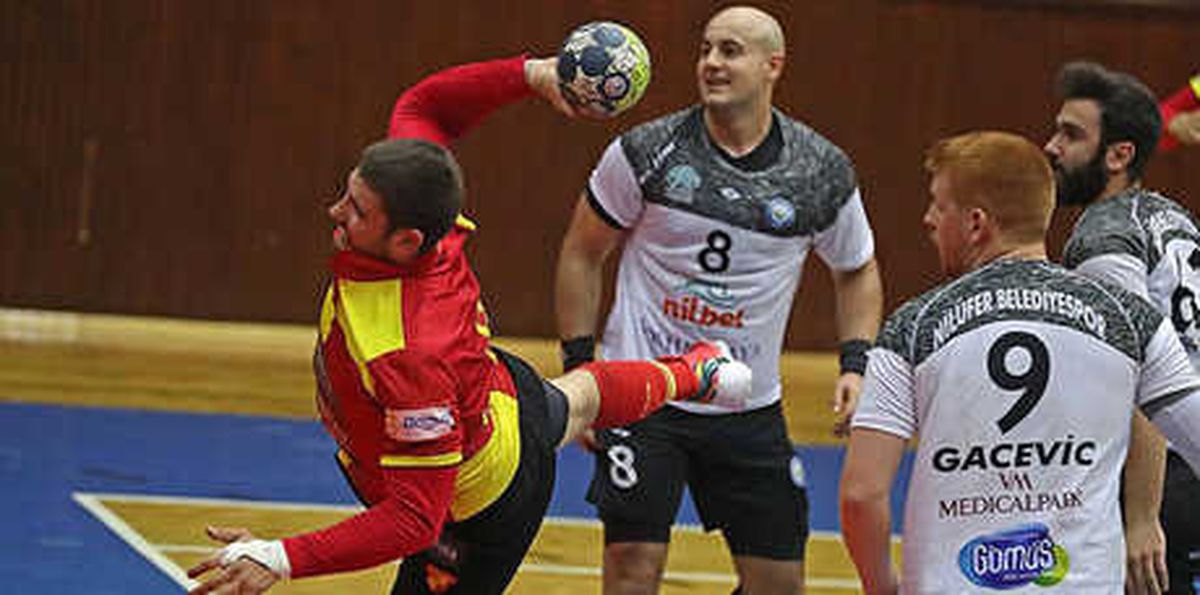 Göztepe - Nilüfer Belediyespor: 32-27