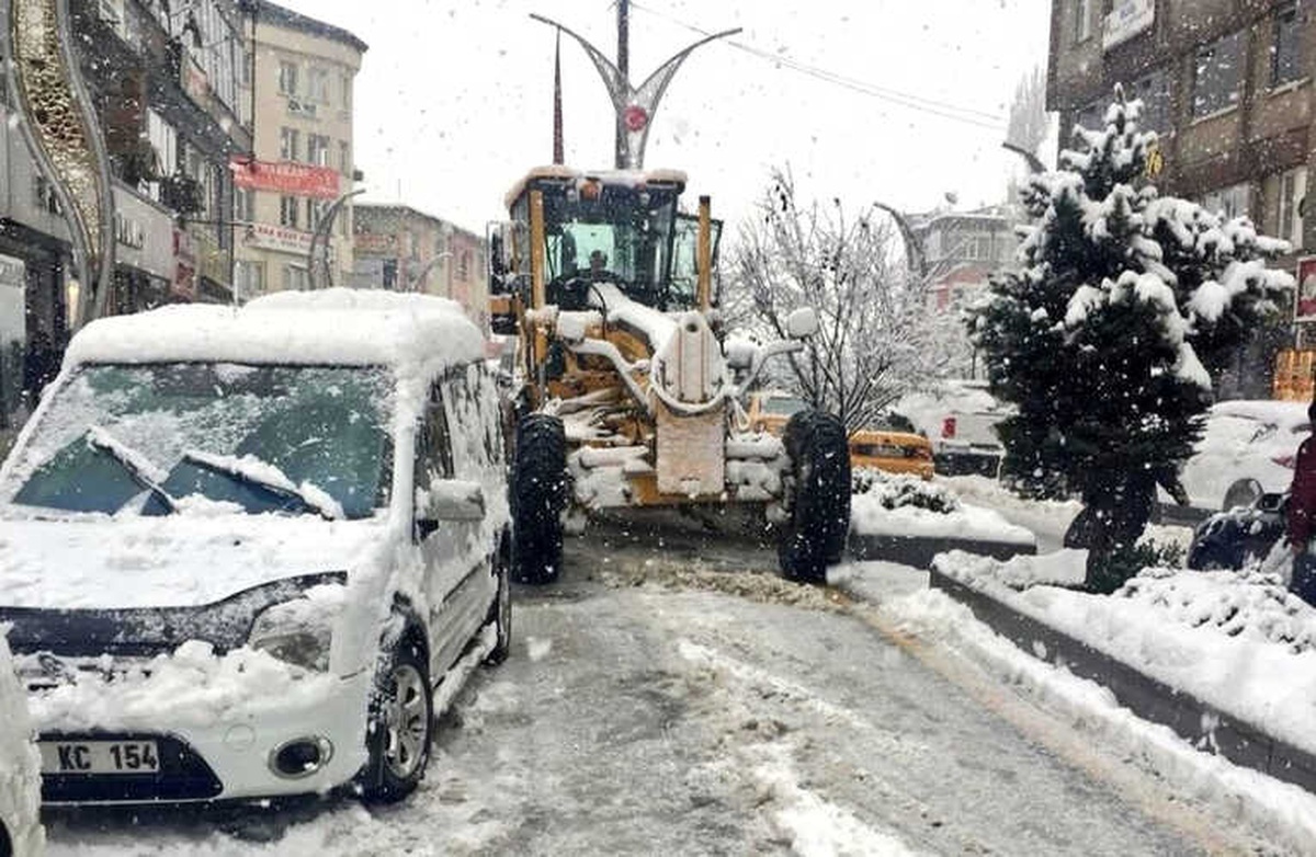 Hakkari Karla Mücadelede Çalışması