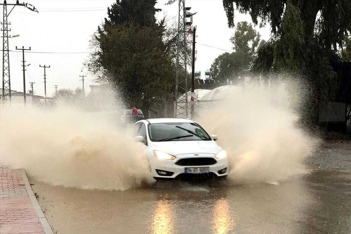 Mersin\'de Sağanak