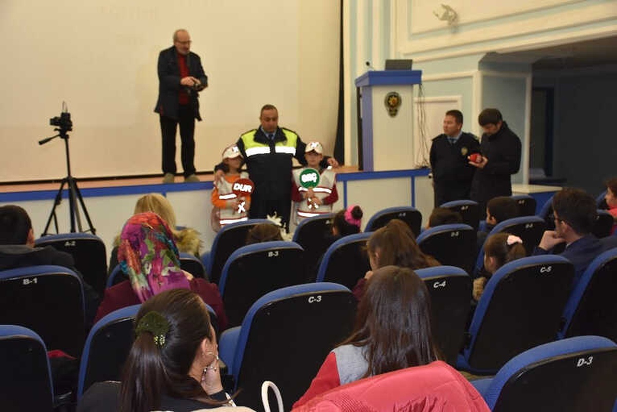 Öğrencilere Trafik Cezası Kesme Yetkisi