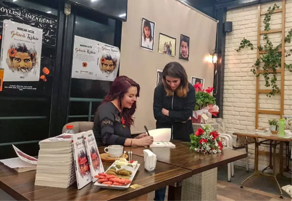 Öğretim Üyesi Avşin\'den "Gelincik Tarlası" Kitabı