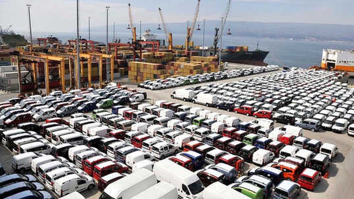 Otomotivde \'milyar dolarlık pazar\' sayısı arttı