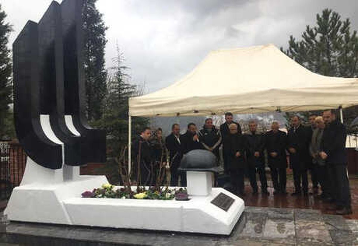 Özçelik İş Sendikası: 2 Bin Liranın Üzerinde Bir Asgari Ücret Açıklanmalı