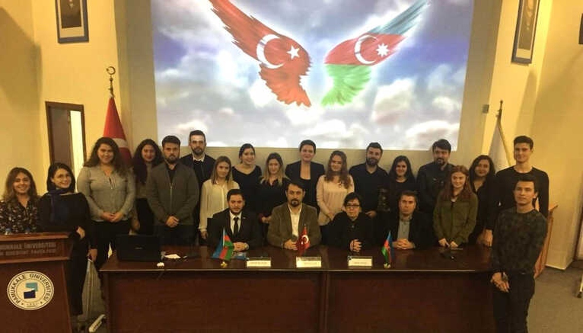 Paü\'de Azerbaycan Cumhuriyeti\'nin 100. Yılı Paneli