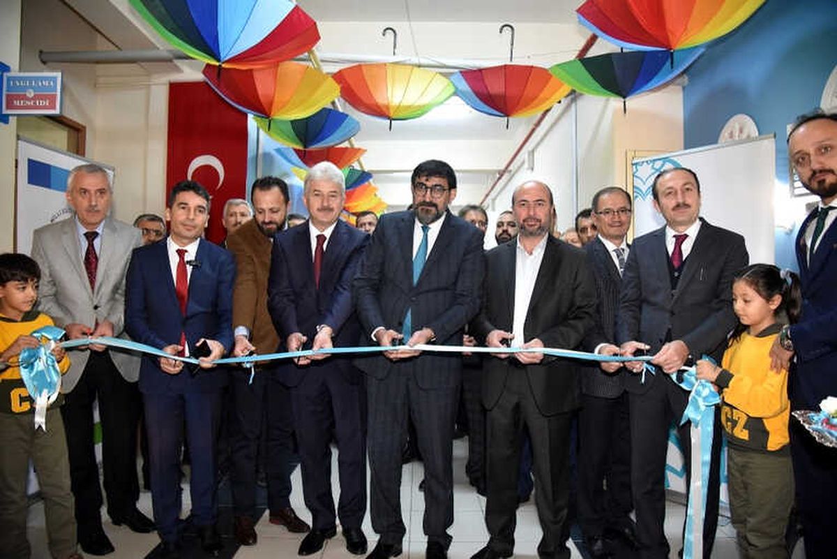 Proje Atölyelerinde Öğrenciler 2023\'e Koşuyor
