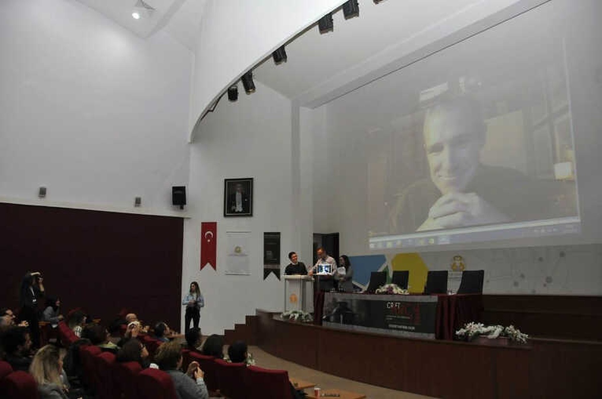Selçuk\'ta Uluslararası Sanat, Zanaat, Mekân Kongresi Yapıldı