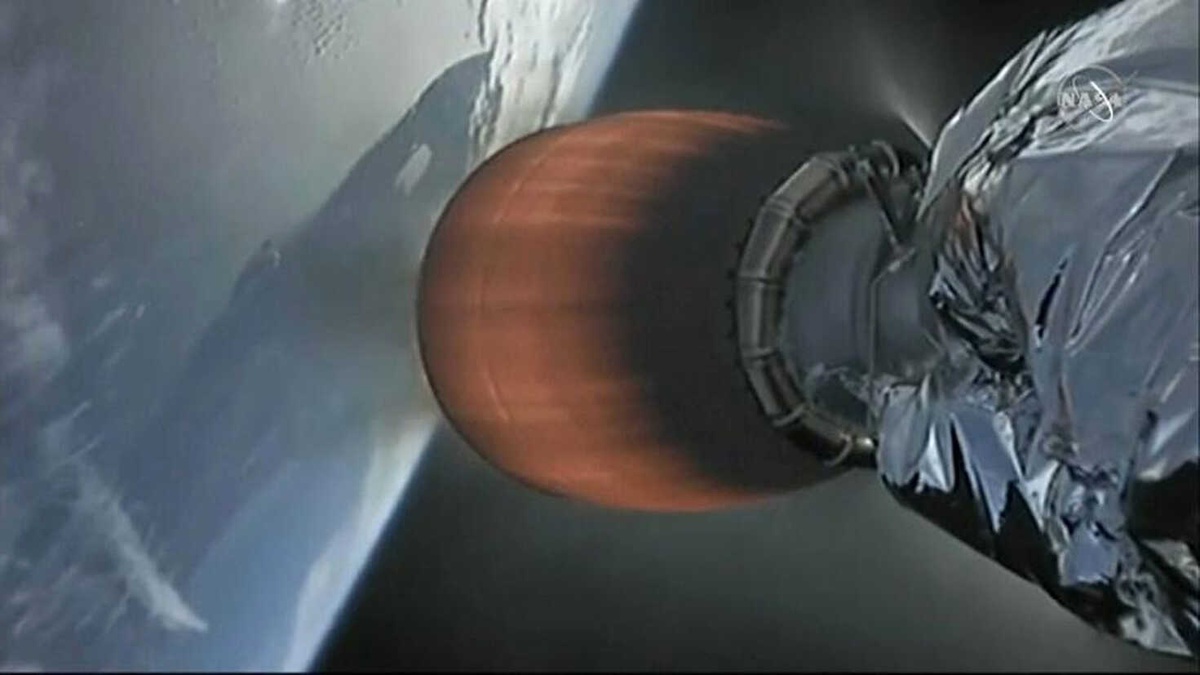 Space X Roketi Uluslararası Uzay İstasyonu\'ndaki Astronotlara Noel Yemeği Taşıdı