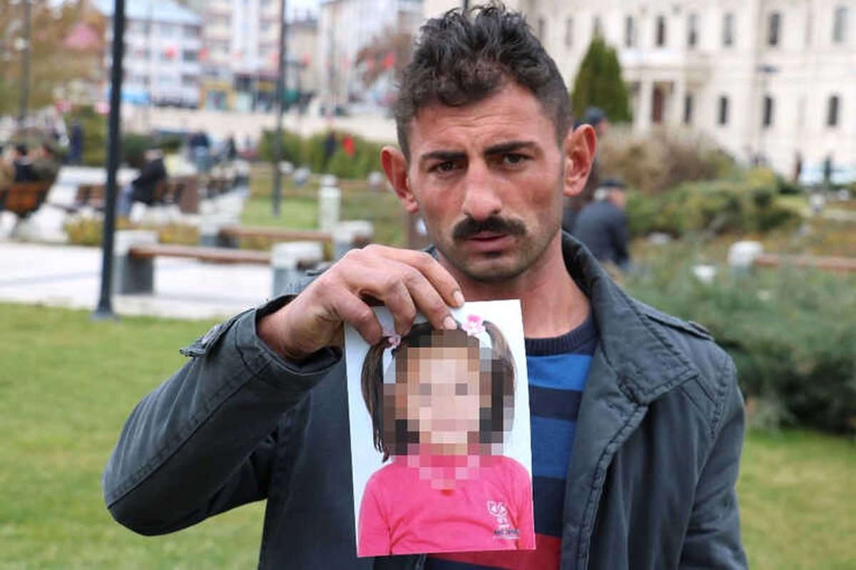 Televizyonda Tanıştığı Eşini Bırakıp, İnternette Tanıştığı Kişiyle Kaçtı