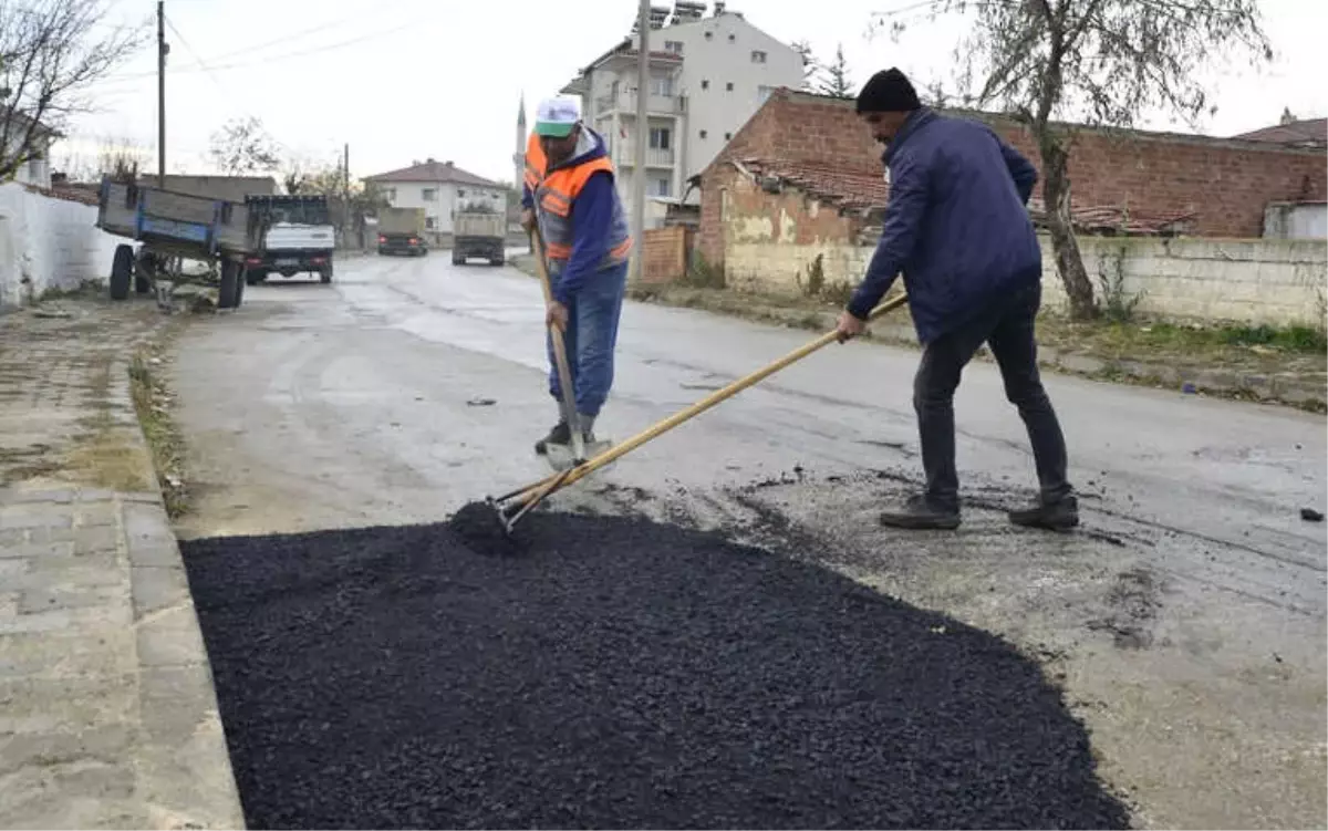 Tepebaşı\'nda Üst Yapı Çalışmaları Devam Ediyor