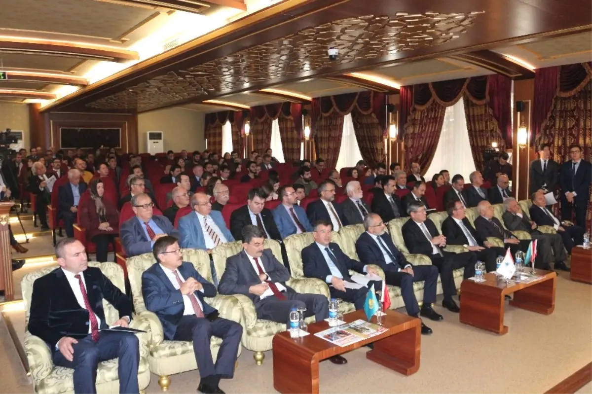 Türk Tarih Kurumu\'nda "Büyük Bozkır\'ın Manevi Dirilişi" Konferansı