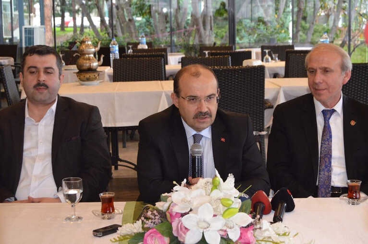 Vali Ustaoğlu: "Şu An Şehrimiz Huzur ve Güvenin En İyi Durumda Olduğu Bir Dönemi Yaşıyor"