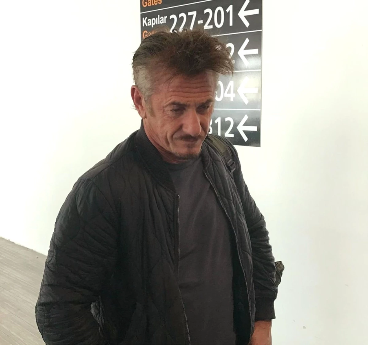 ABD\'li Oyuncu Sean Penn Türkiye\'den Ayrıldı