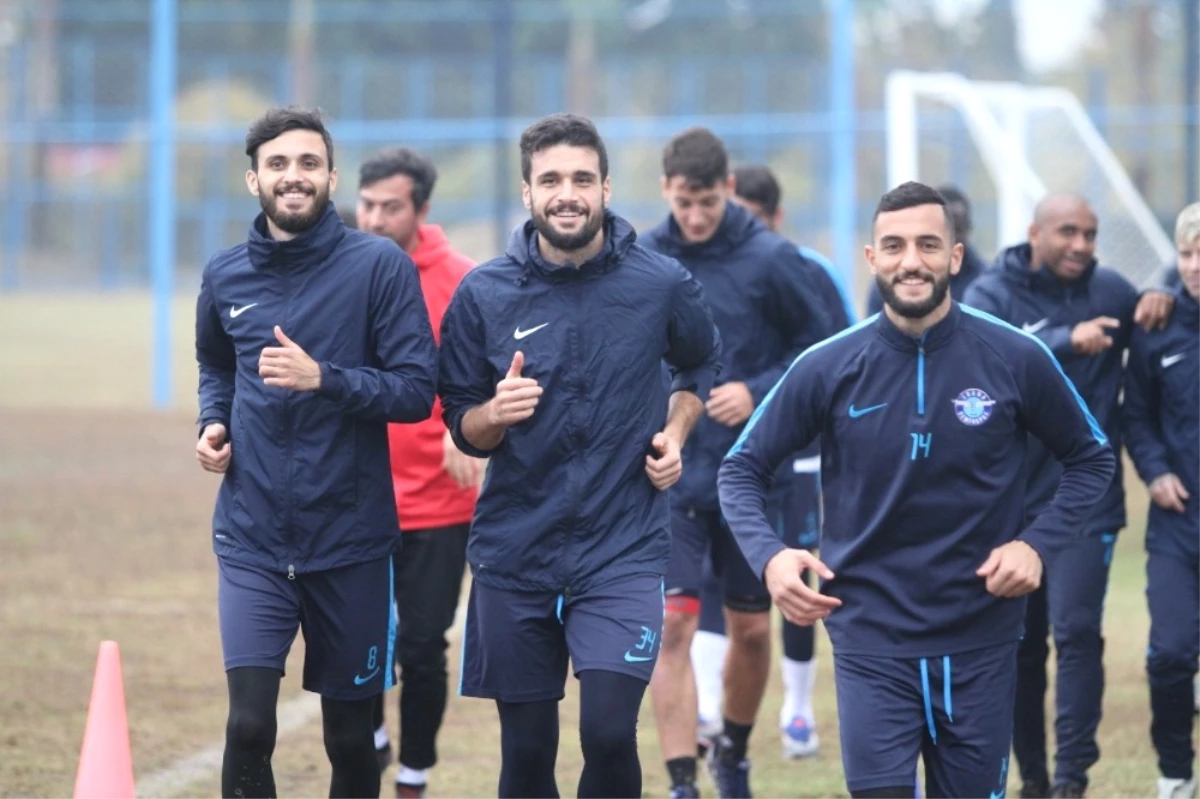 Adana Demirspor\'da Hedef Giresunspor Maçı