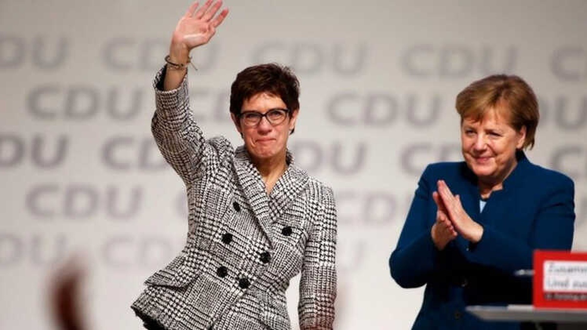 Almanya\'da İktidarın Büyük Ortağı Cdu, Angela Merkel\'in Yerine Yeni Liderini Seçiyor