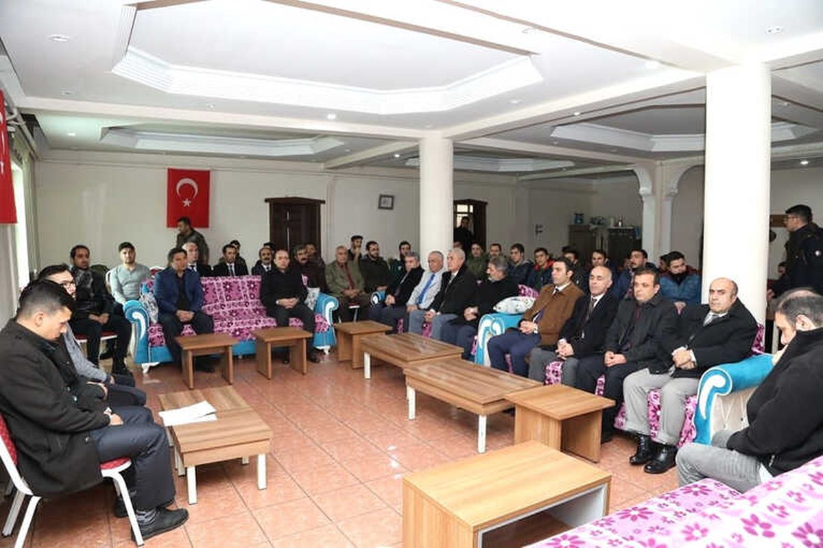 Başkale\'de Şehitler İçin Mevlid-i Şerif Okutuldu