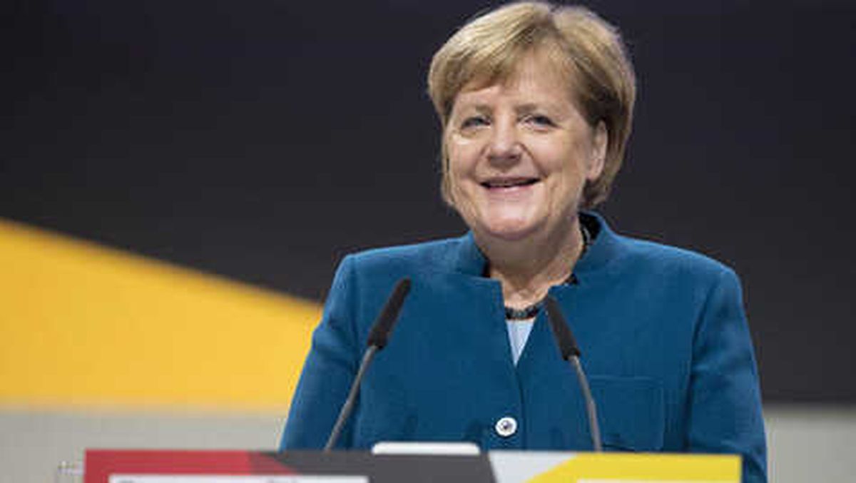 Cdu\'da İlk Kez Üç Aday Liderlik İçin Yarışacak