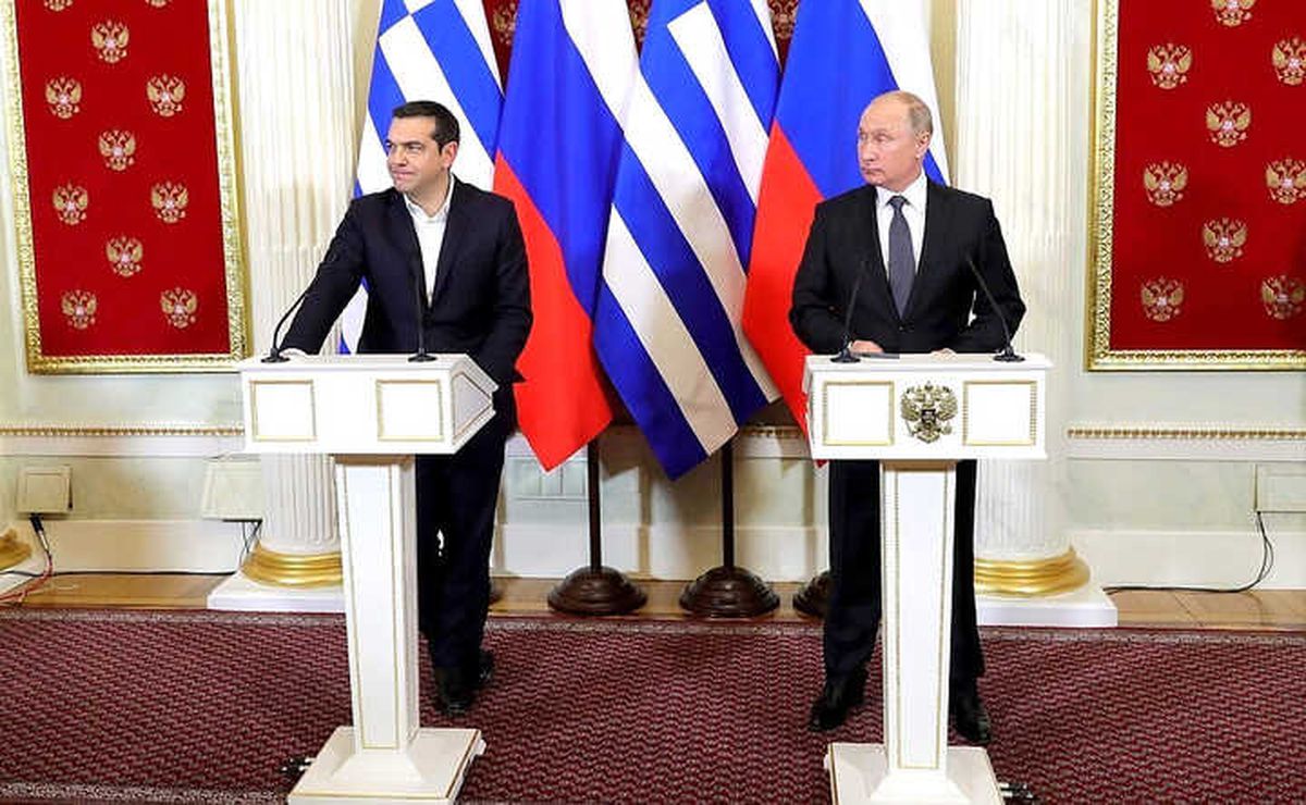 Çipras\'tan Putin\'e: "Türkiye\'nin Yeni Silahlanma Programından Rahatsızız"