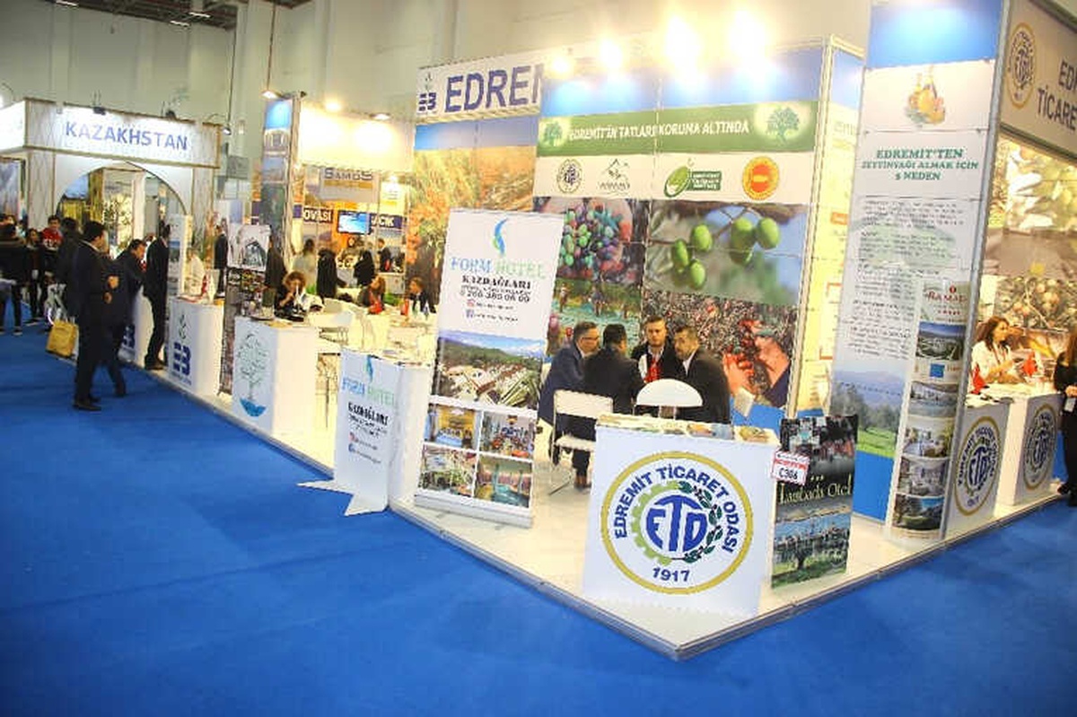 Edremit Standına Turizm Profesyonellerinden Büyük İlgi