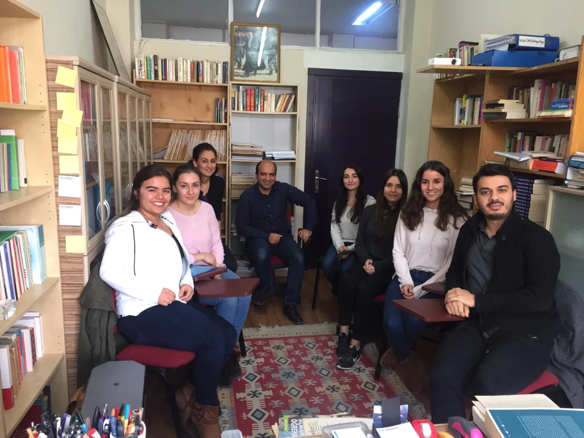 Egeli Edebiyatçılardan "Türkçe Çevirmenler Sözlüğü" Projesi