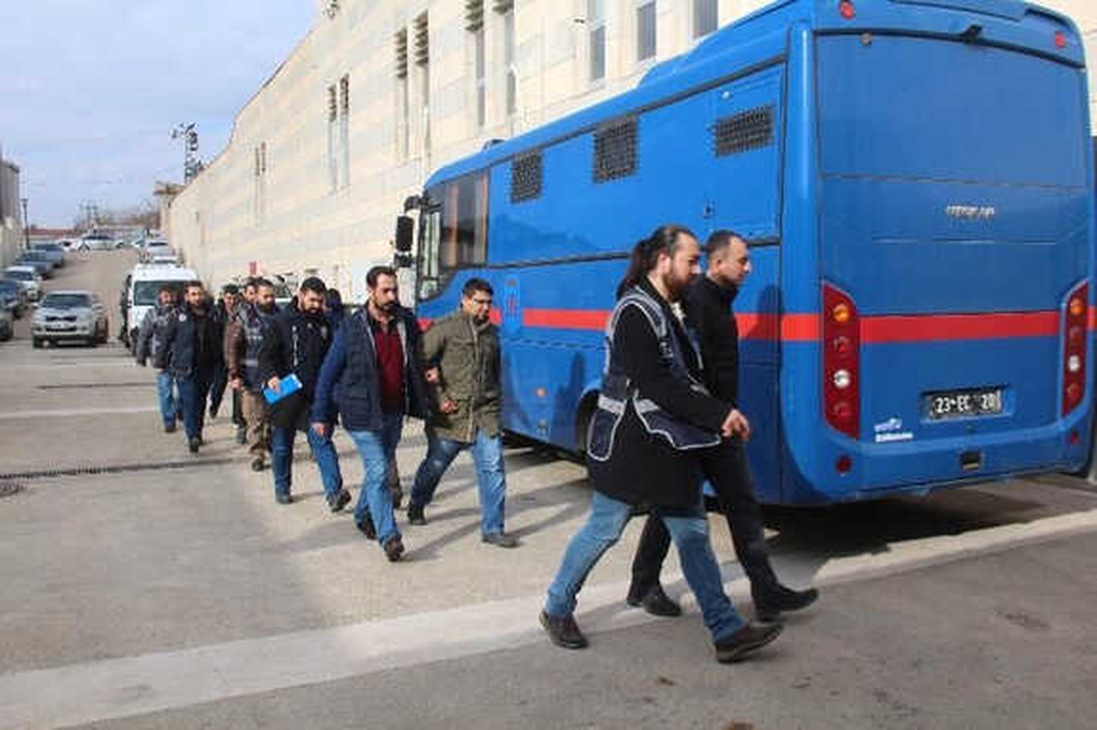 Elazığ\'da Fetö Operasyonunda 4 Tutuklama