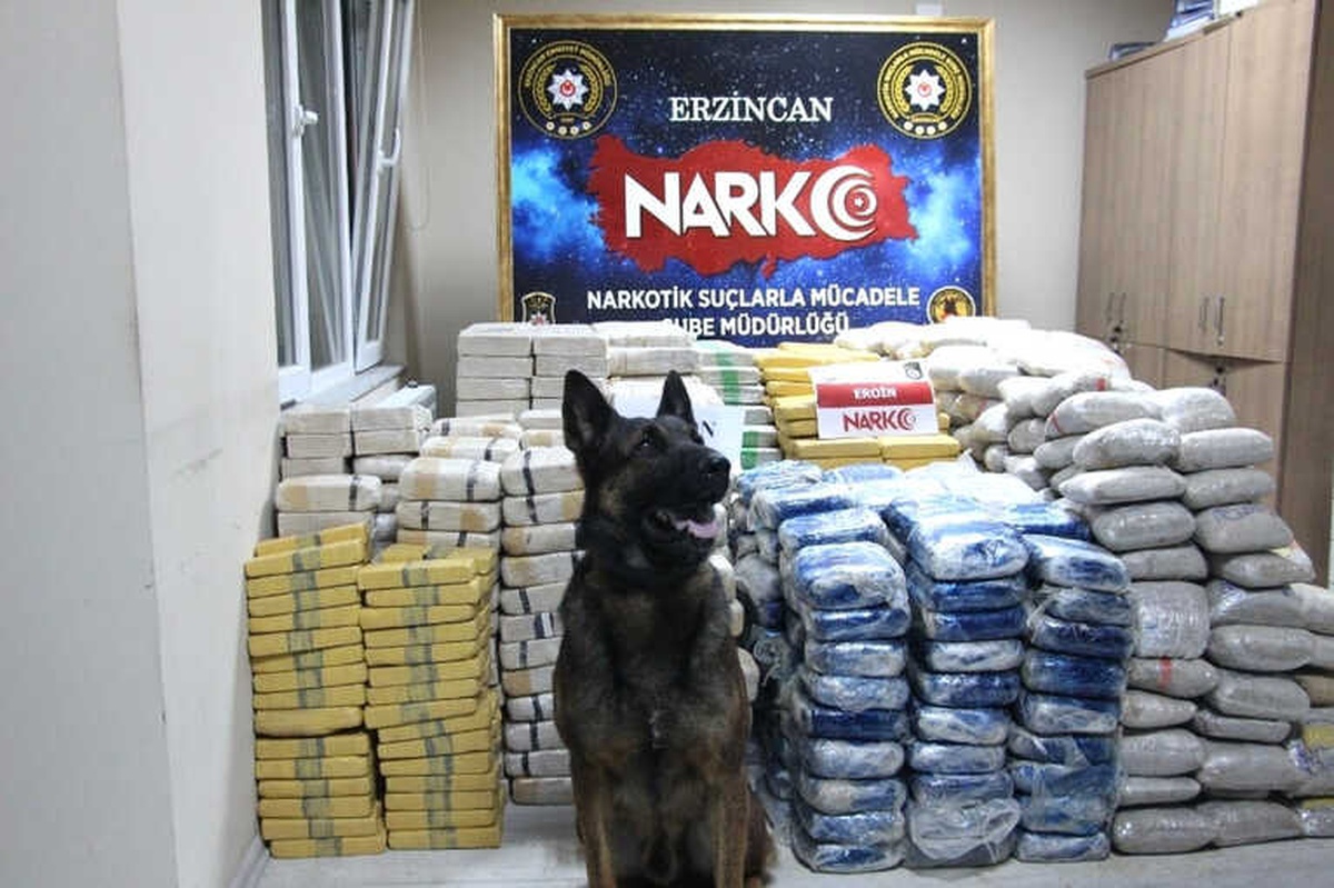 Erzincan\'daki 1 Tonluk Eroinle İlgili İş Adamına Gözaltı