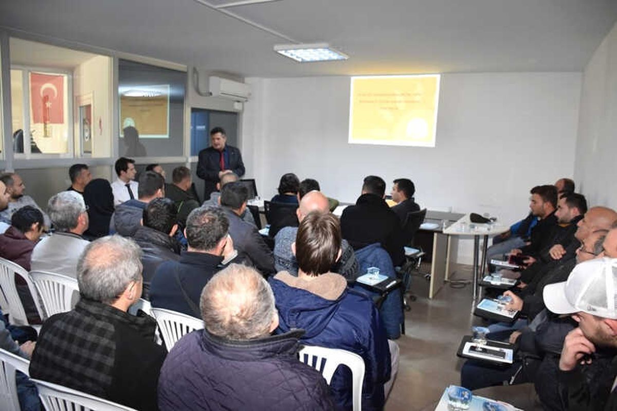 Ev ve Süs Hayvanları Satış Yeri Eğitimi
