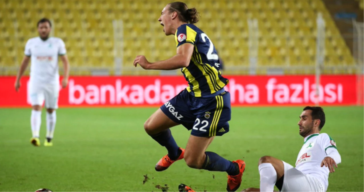 Fenerbahçeli Frey, Sakatlığı Nedeniyle Akhisarspor Maçında Oynayamayacak