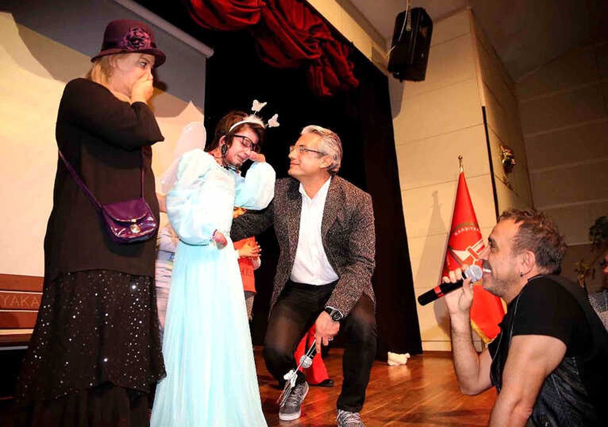 Haluk Levent ve "Elfida"Nın Ağlatan Buluşması