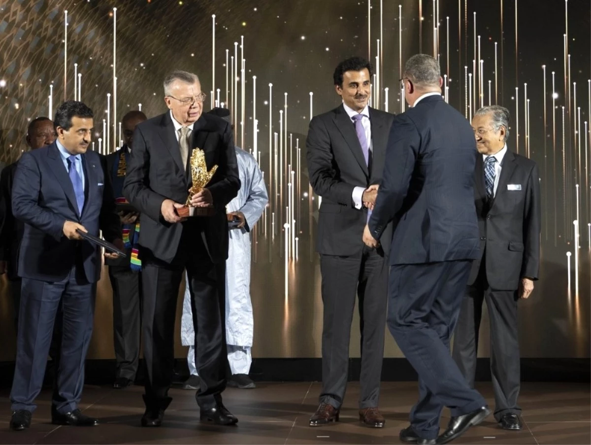 Katar Emiri Al Sani, Yolsuzlukla Mücadele Mükemmeliyet Ödülleri Törenine Katıldı