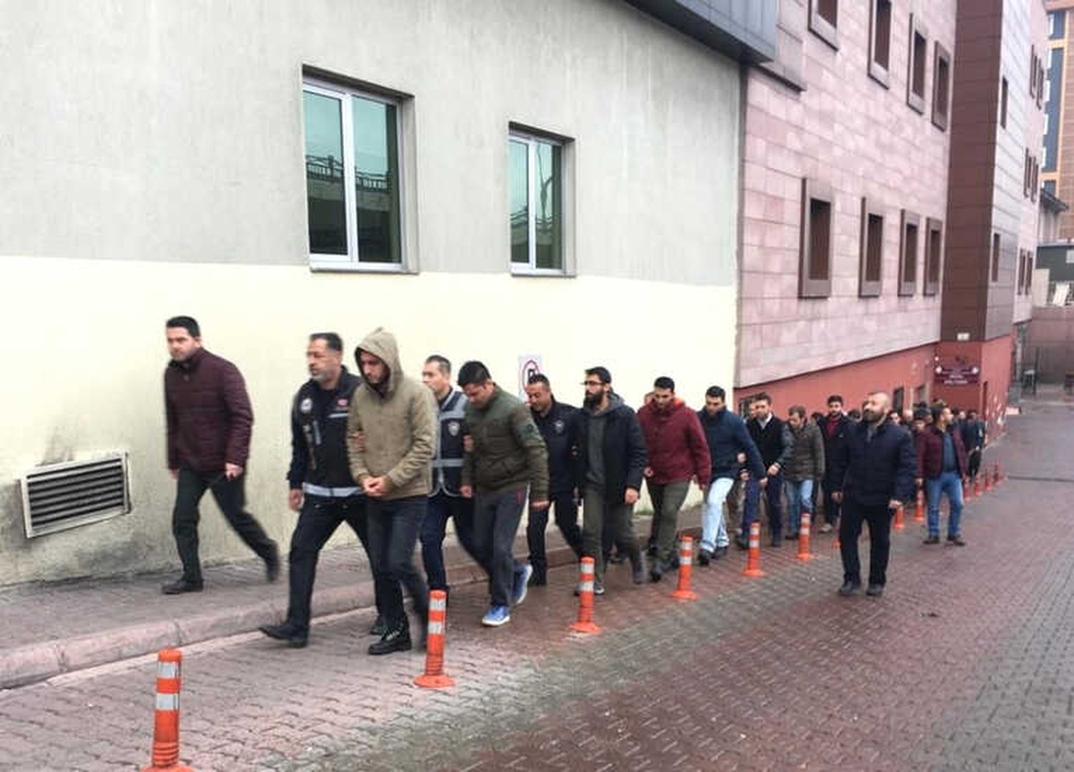 Kayseri\'de Fetö Operasyonu: 26 Gözaltı