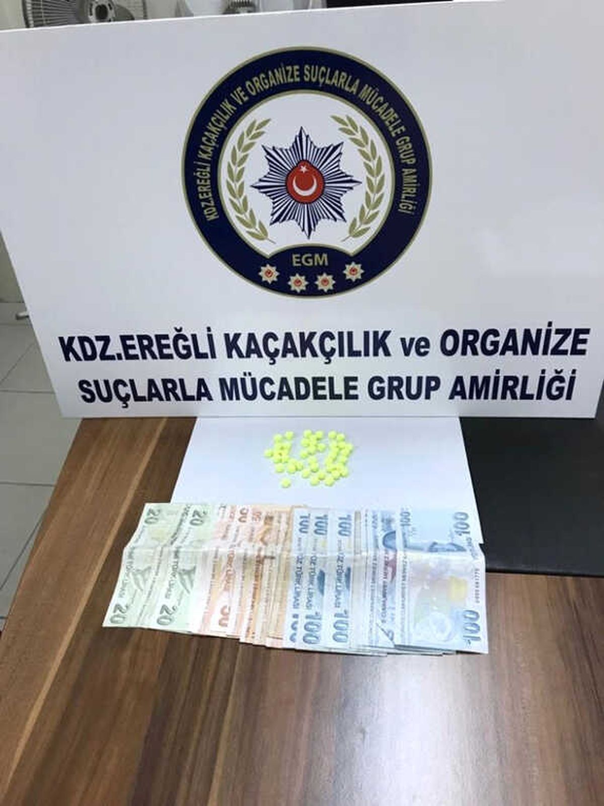 Kdz Ereğli\'de 3 Kişi Uyuşturucu Ticareti Yapmaktan Tutuklandı