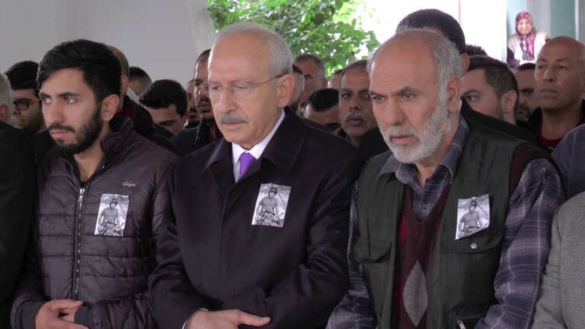 KKTC\'de Selde Hayatını Kaybeden Genç Son Yolculuğuna Uğurlandı