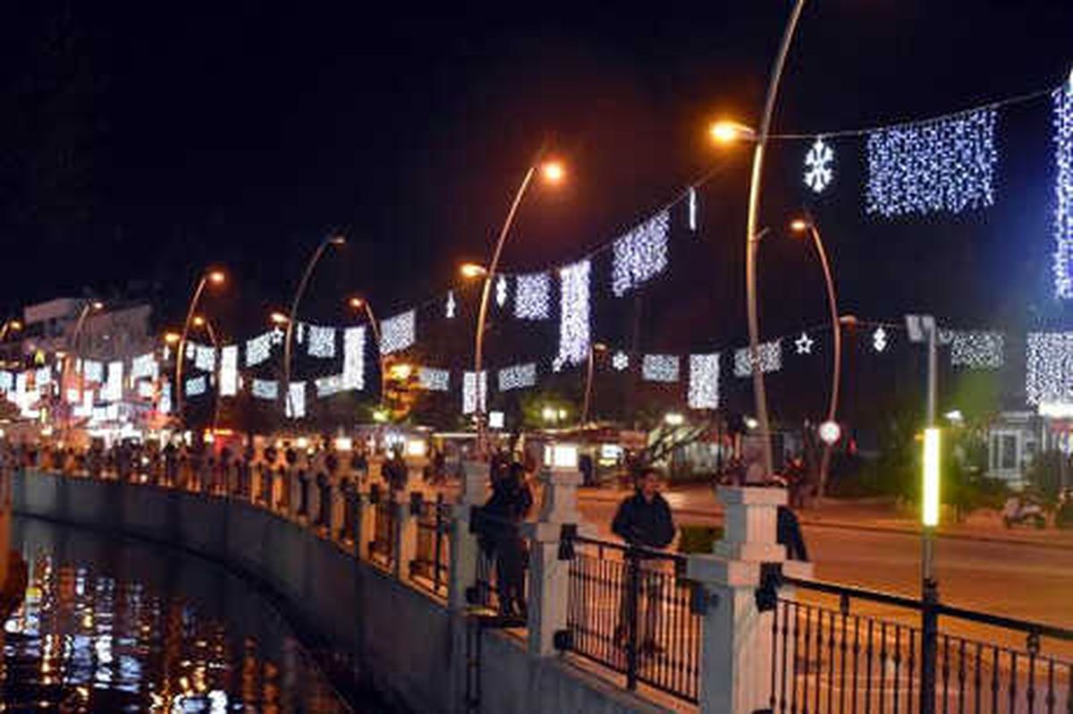 Marmaris Yeni Yıla Hazır