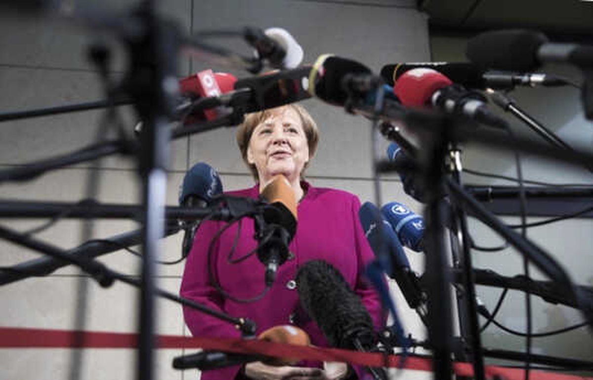 Merkel, partisine son kez hitap etti