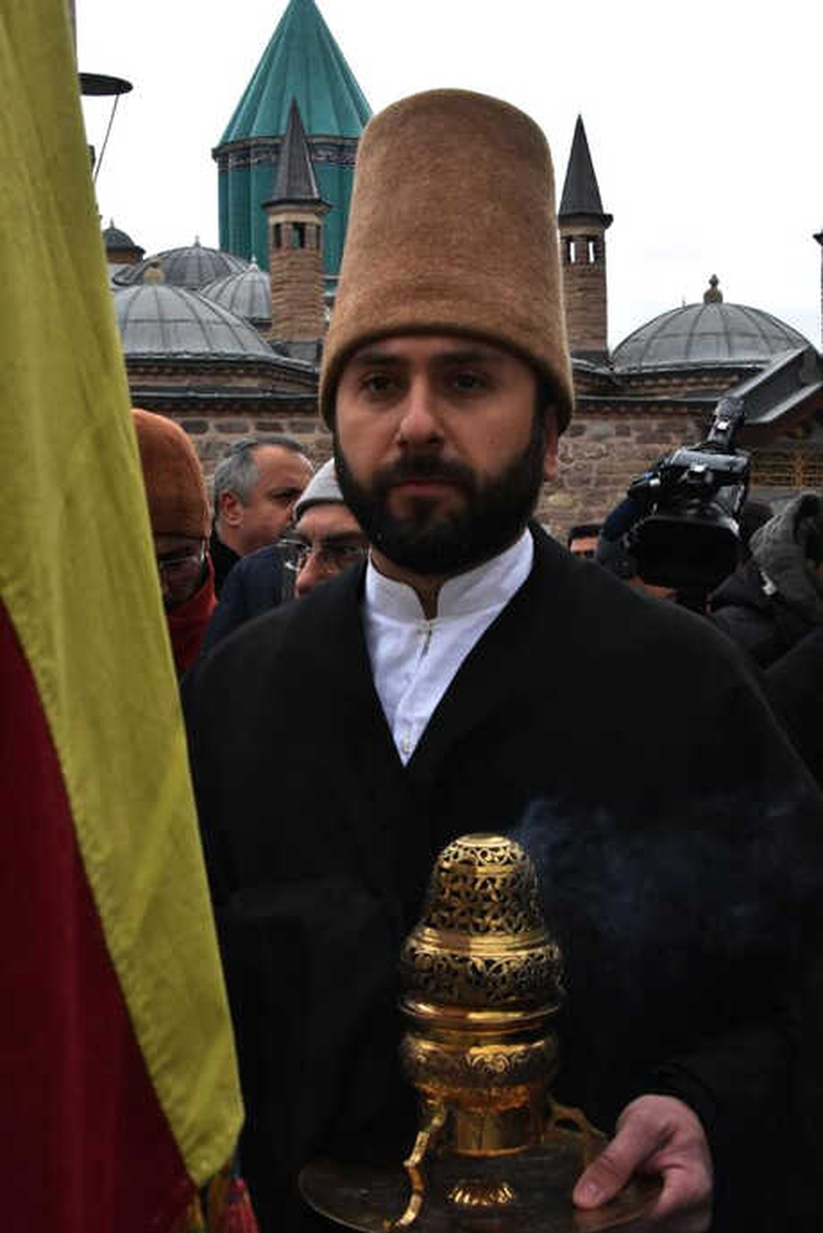 Mevlana\'yı Anma Törenleri \'Selam Vakti\' Yürüyüşüyle Başladı