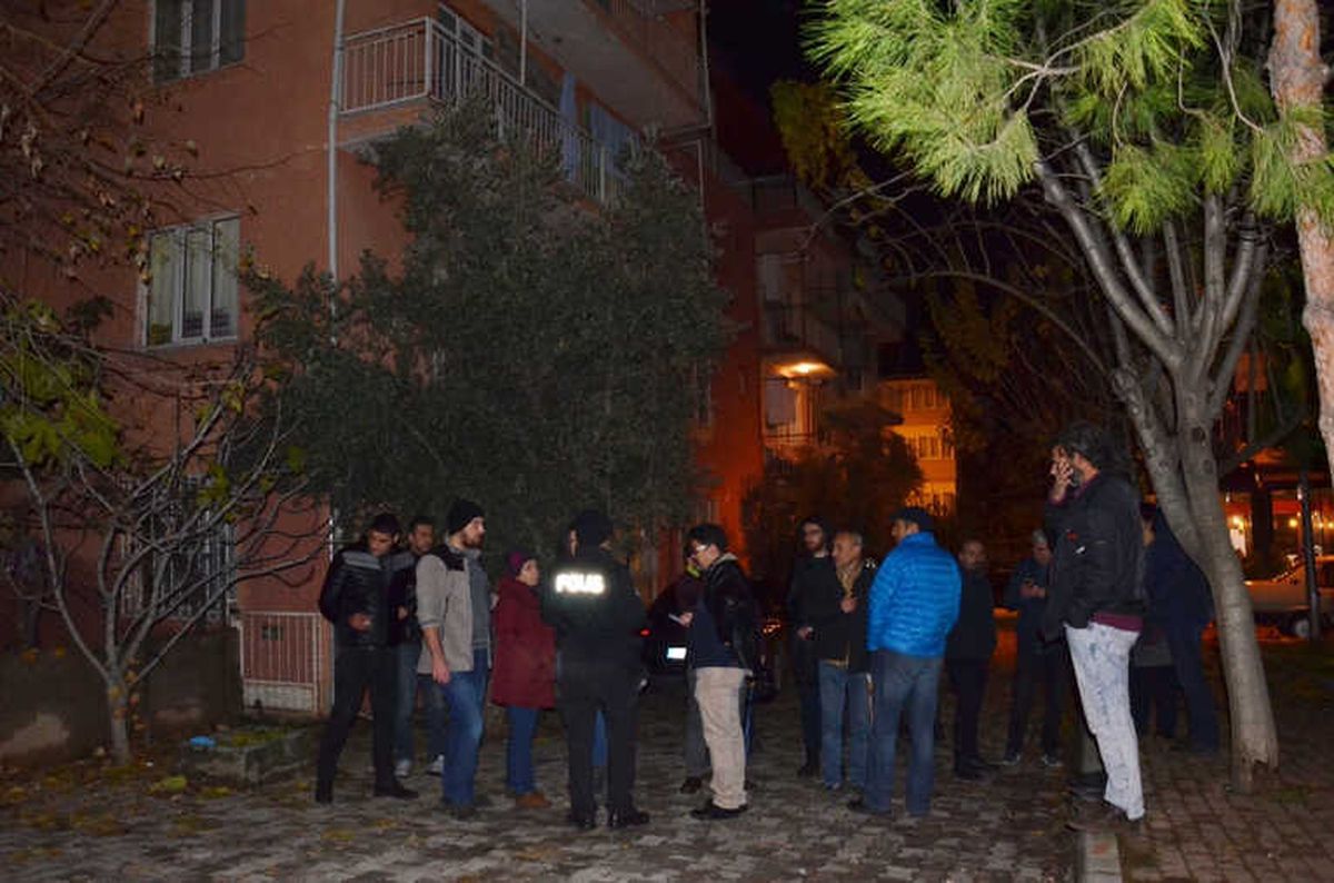 Öğretim Görevlisi Ölü Bulundu