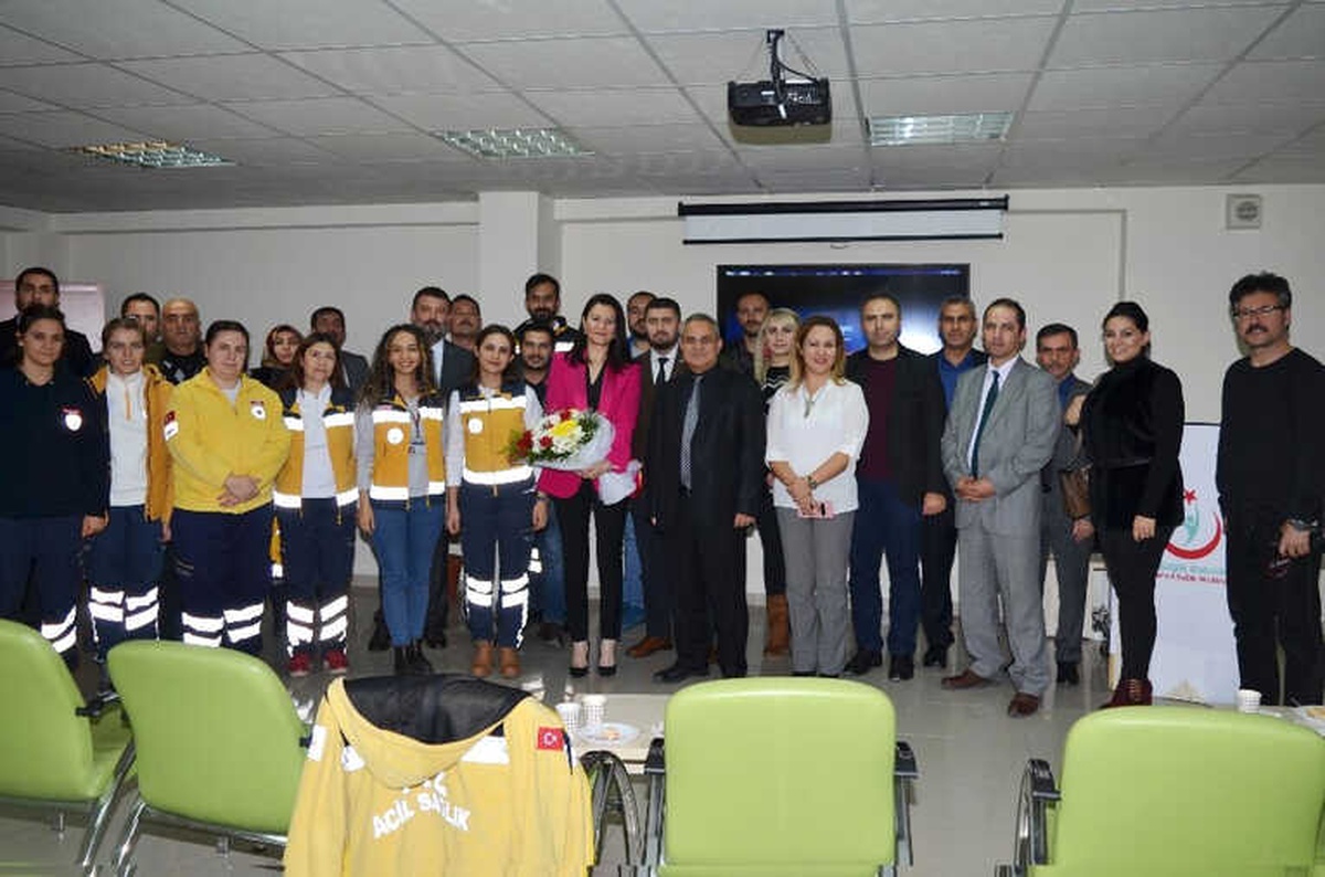 Sağlık Hizmetleri Başkan Vekili Duru: "Acil Sağlık Hizmetleri Personeli Her Türlü Takdirin...