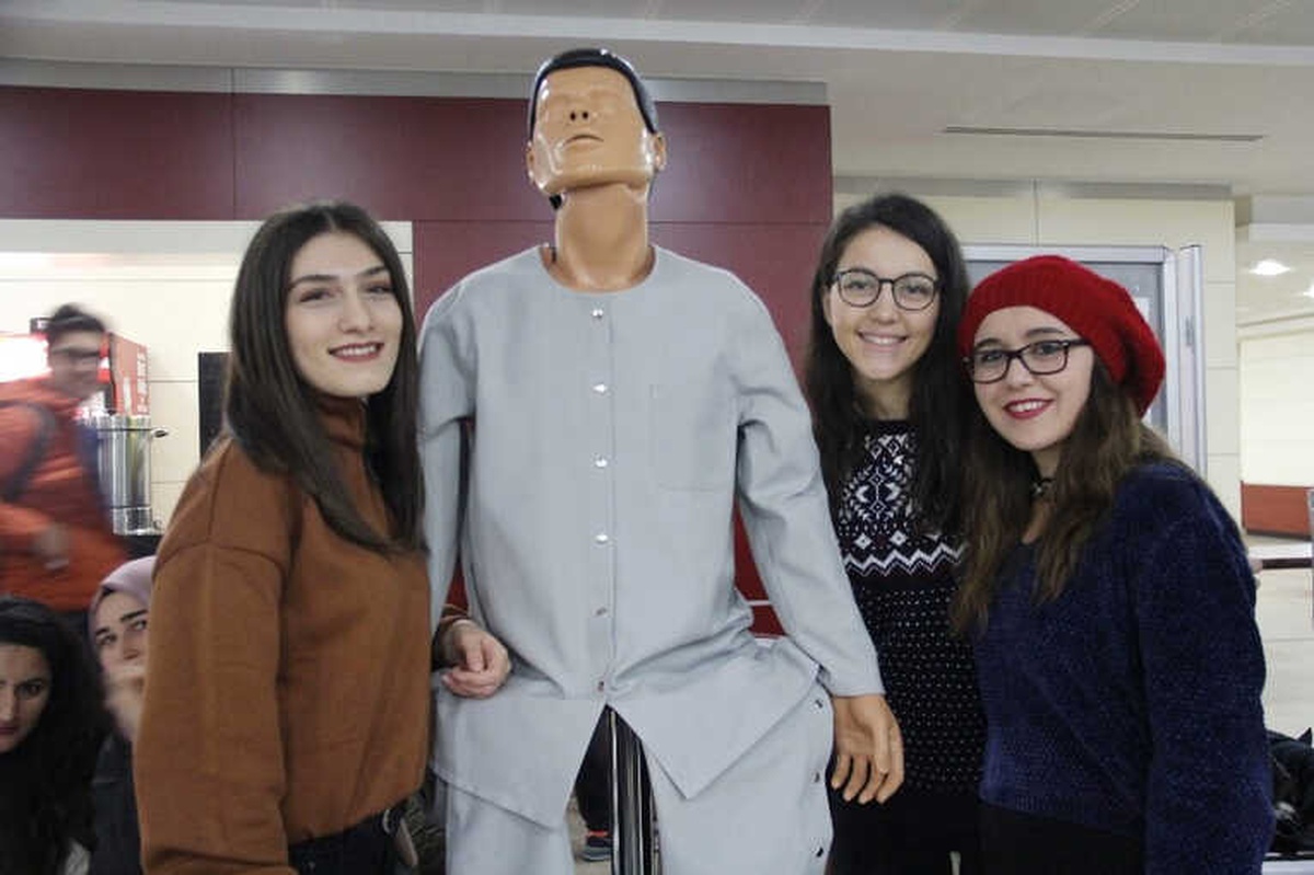 Saü\'de "2. İnovatif Ürün Geliştirme Sergisi" Düzenlendi