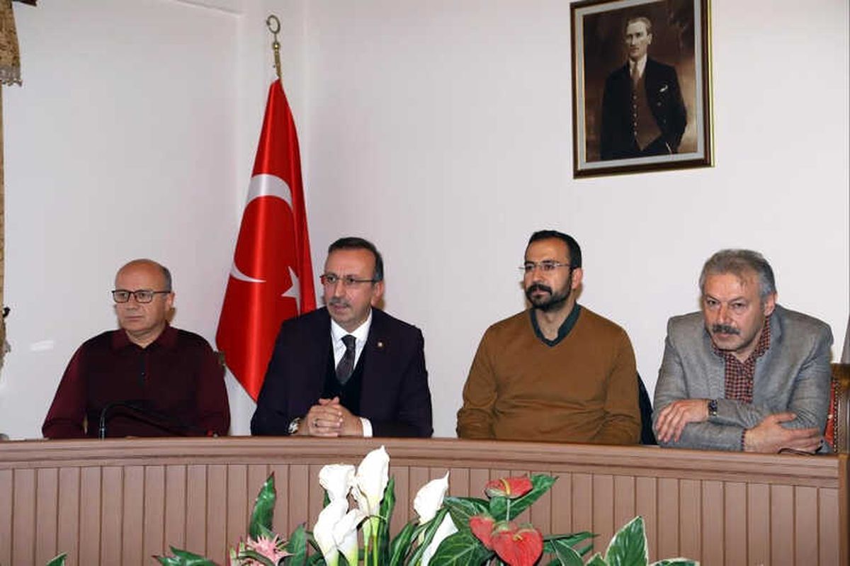 Seçen, 2018 Yılının Son Meclis Toplantısına Başkanlık Yaptı