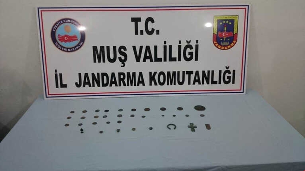Tarihi Eser Kaçakçılarına Suçüstü