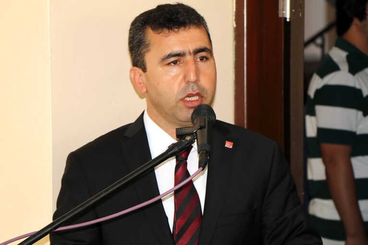 Tefecilikten Yakalanan CHP\'li Başkan Adliyeye Sevk Edildi