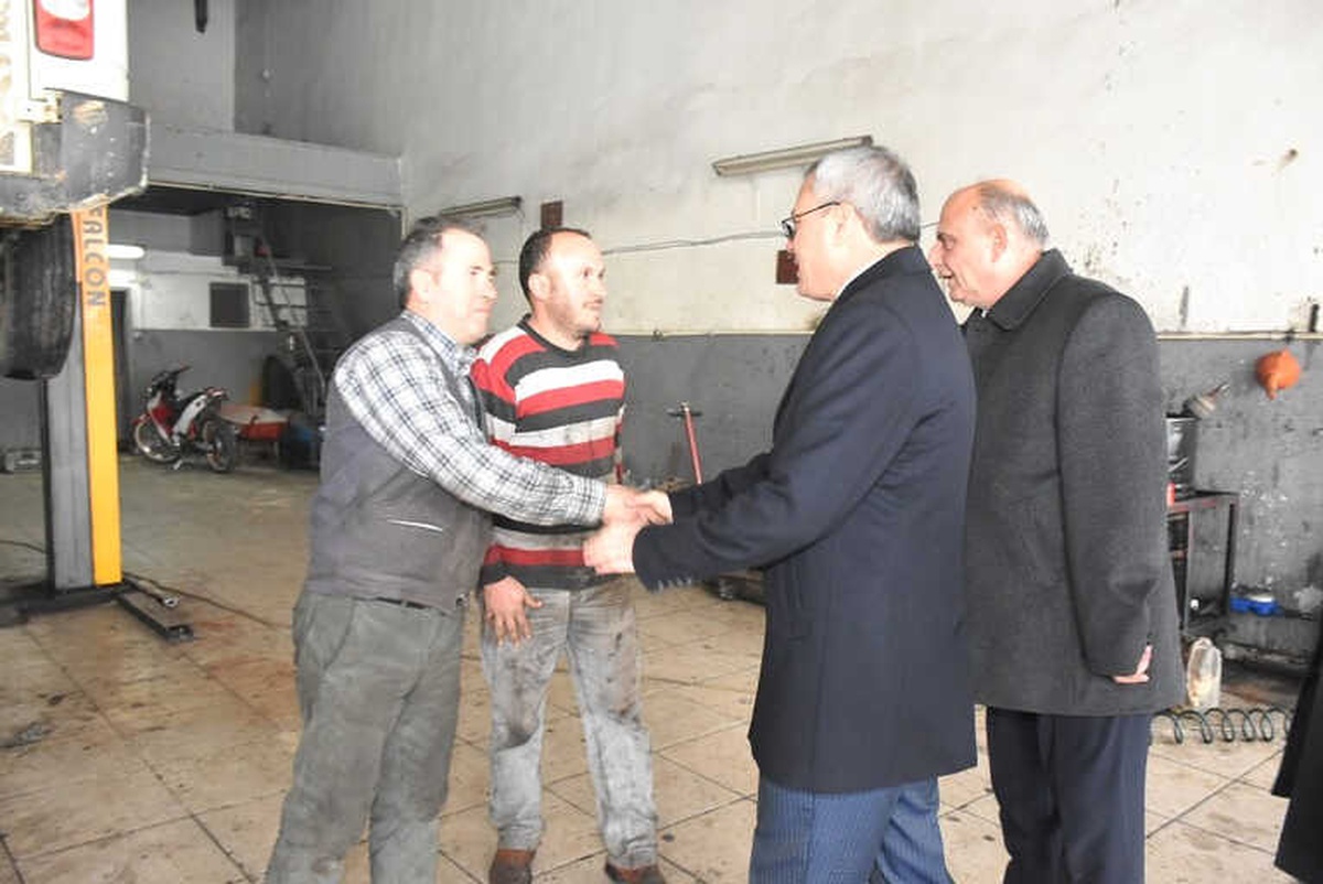 Vali Deniz\'den Sanayi Sitesi Esnafına Ziyaret