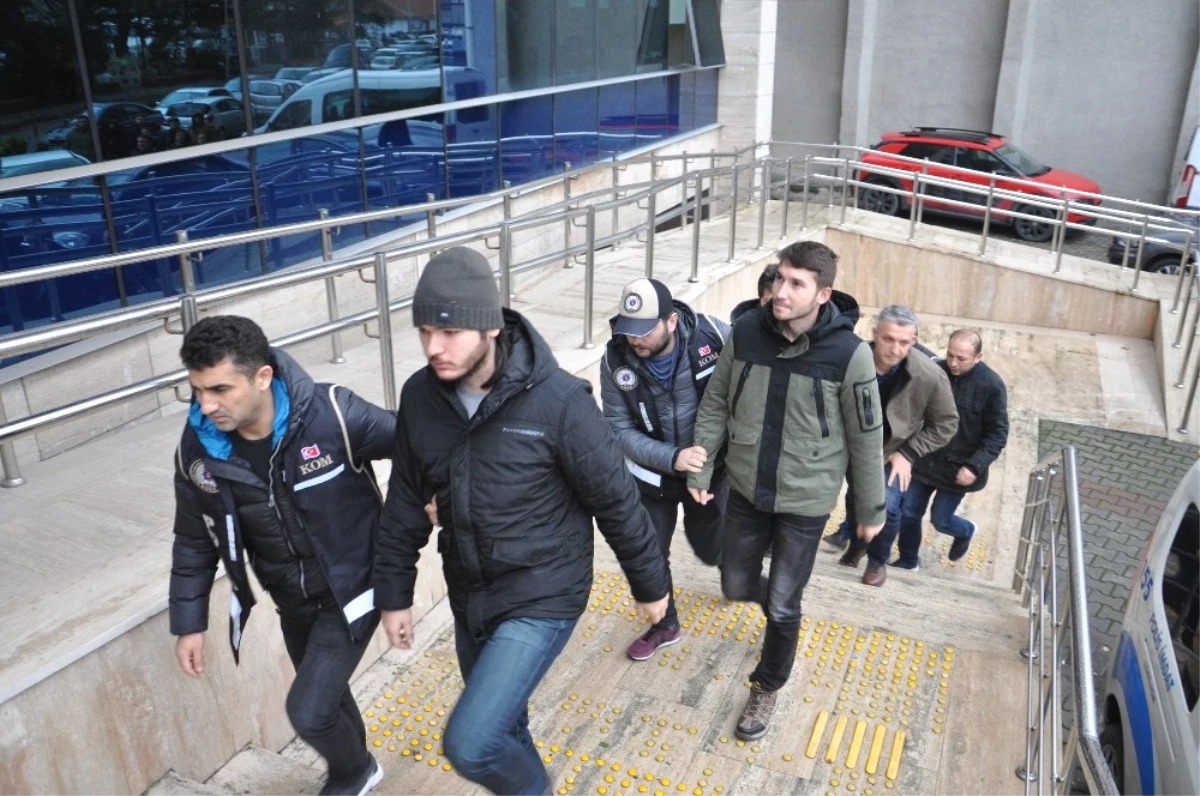 Zonguldak\'ta Fetö Operasyonunda 4 Kişi Tutuklandı