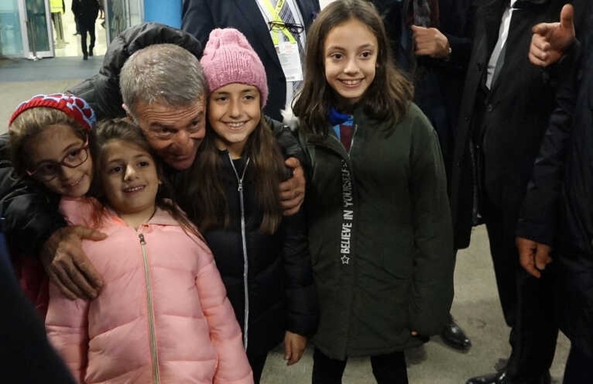 Ağaoğlu: "Burada Büyük Bir Özveri ve Takım Ruhu Var"