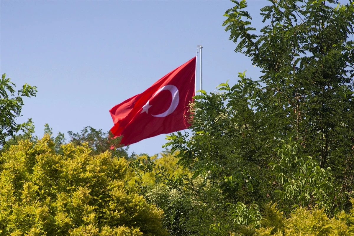 Çumra 5 Yılda Türk Bayraklarıyla Donatıldı