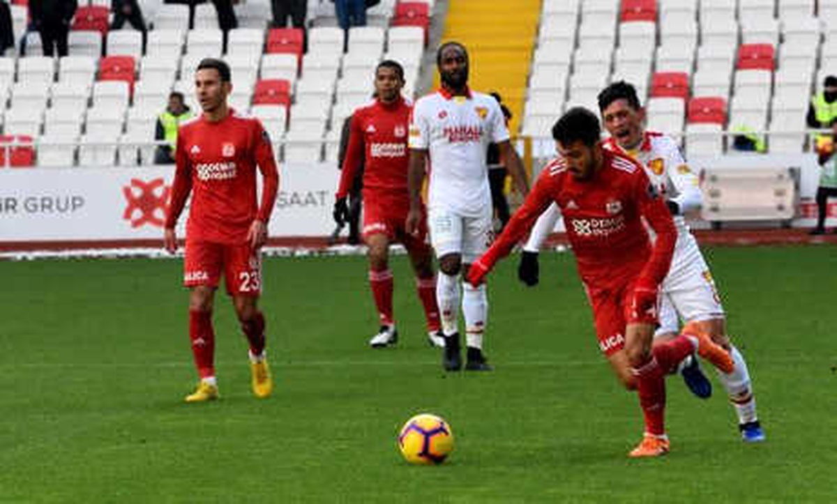 Demir Grup Sivasspor - Göztepe: 2-0