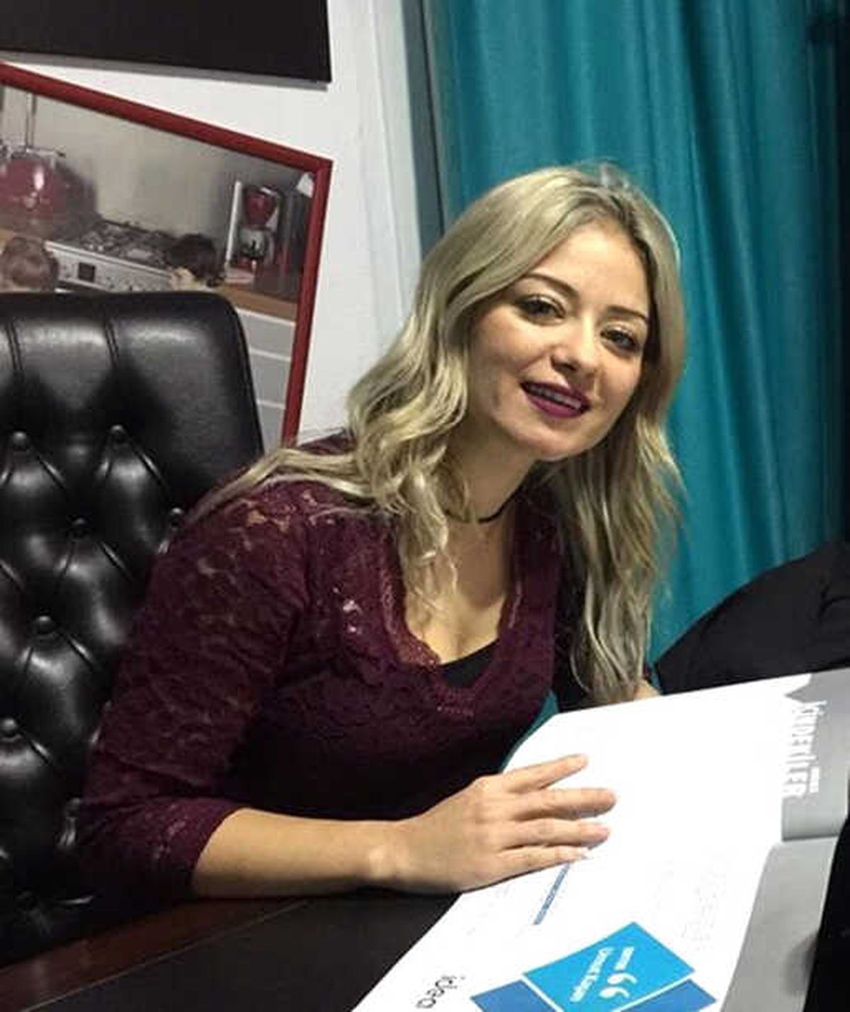 Didim CHP\'de Eda Demir İstifa Etti.
