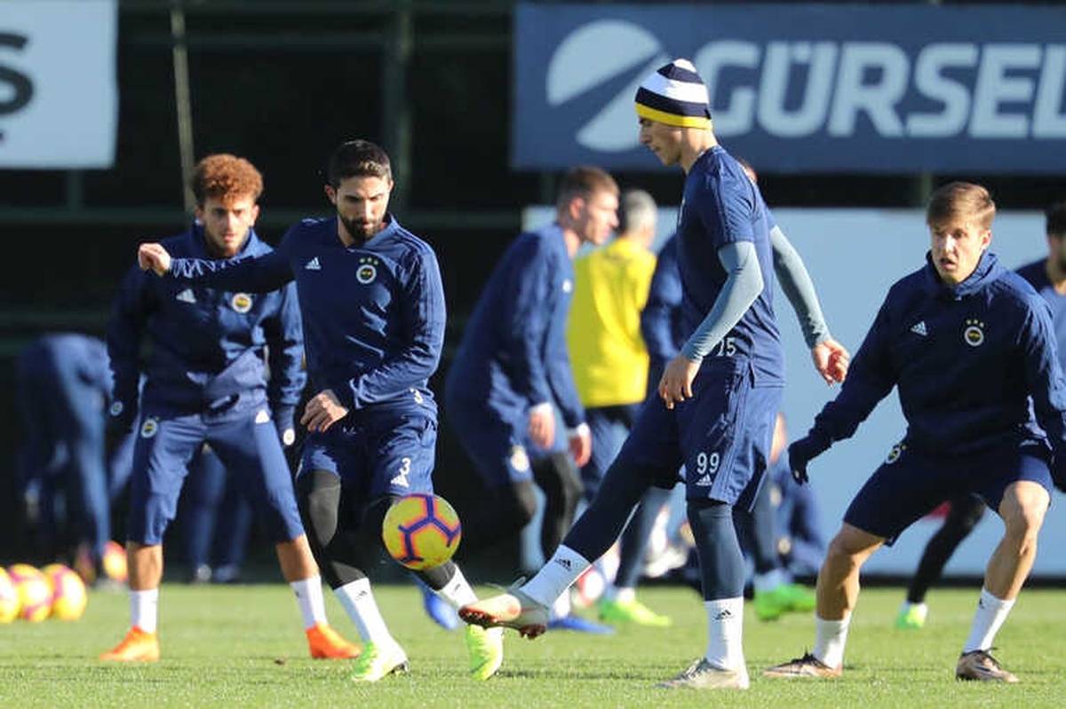 Fenerbahçe\'de Akhisarspor Maçı Hazırlıkları Tamam