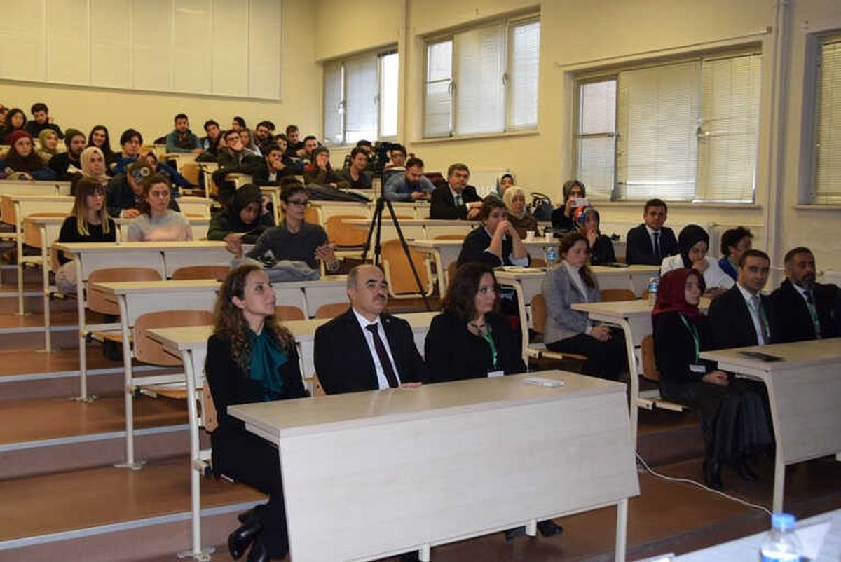 Göç ve Mülteci Sorununda Başarılı Yönetsel Modeller Tartışıldı